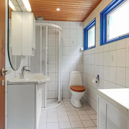 Holiday Katalina - 1-5km From The Sea In Western Jutland By Interhome